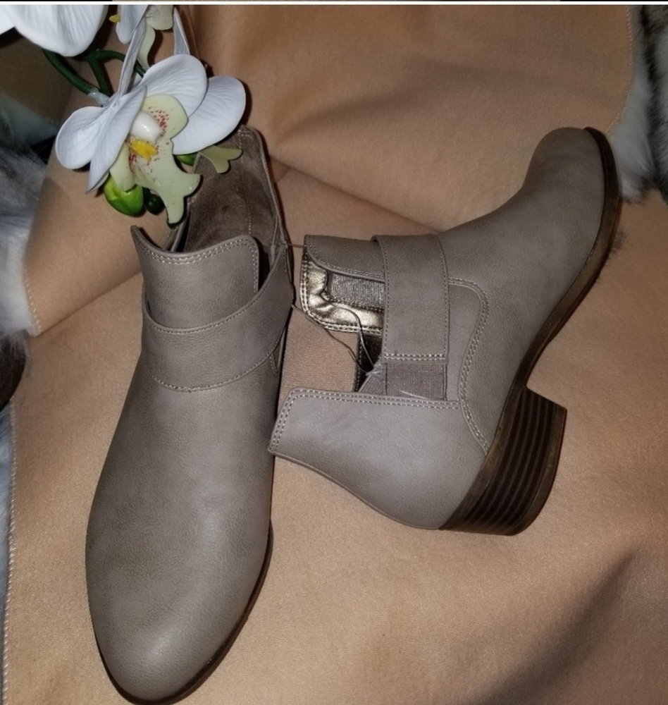 Life Stride Booties COMFORTABLE BOOTS ALL DAY WEAR